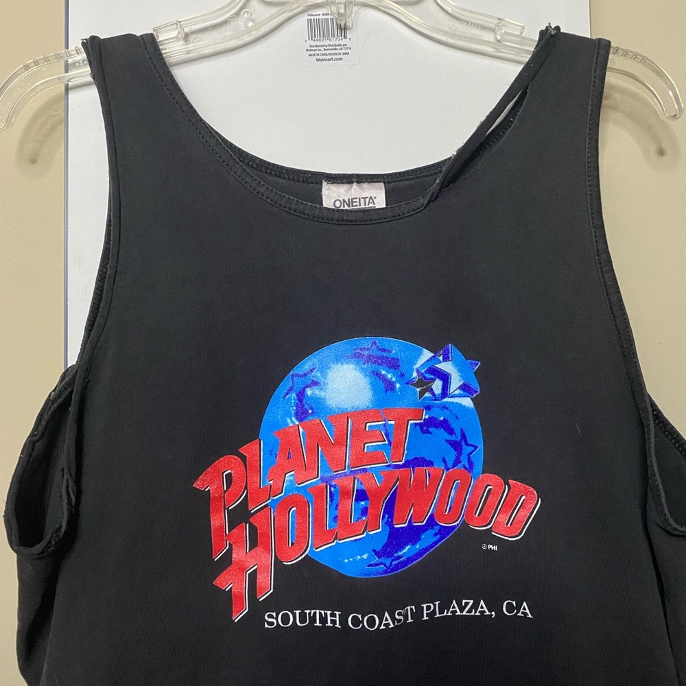 ❗️DELETING SOON❗️ planet hollywood tank